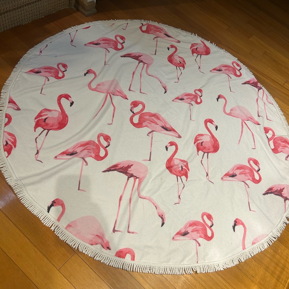 Round Flamingo Print Beach Towel